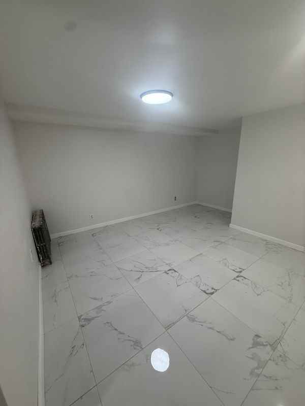 61 Forest Rd - Photo 4 of 11