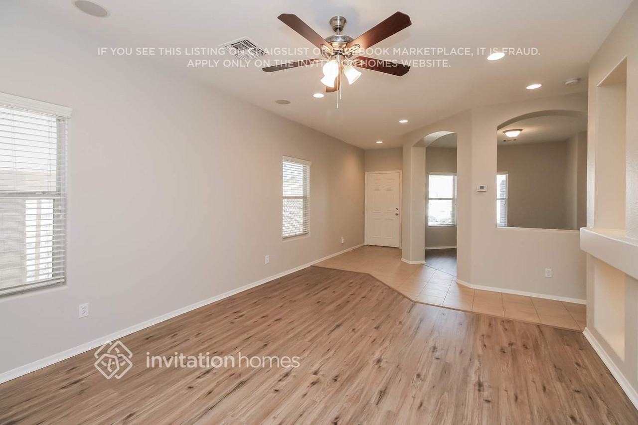 3677 E Remington Dr - Photo 2 of 16