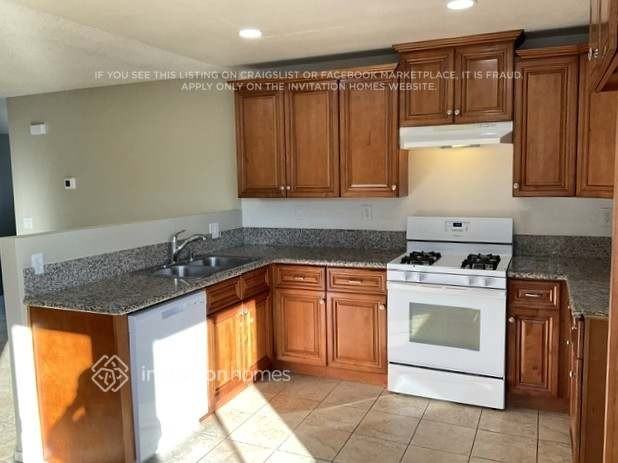 9702 Forest Ave - Photo 7 of 19