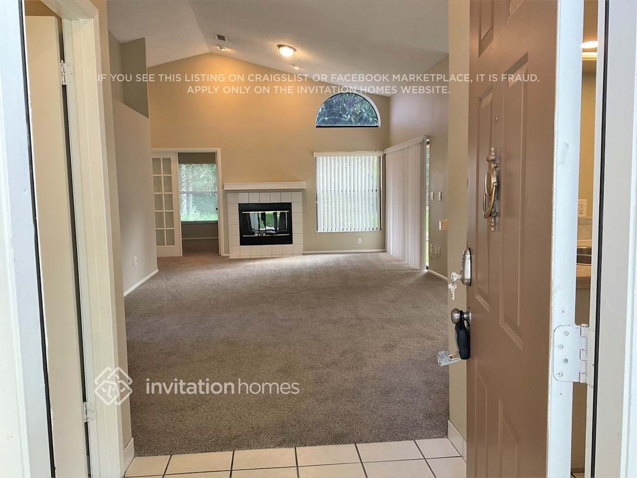 1018 Henson Ct - Photo 2 of 16