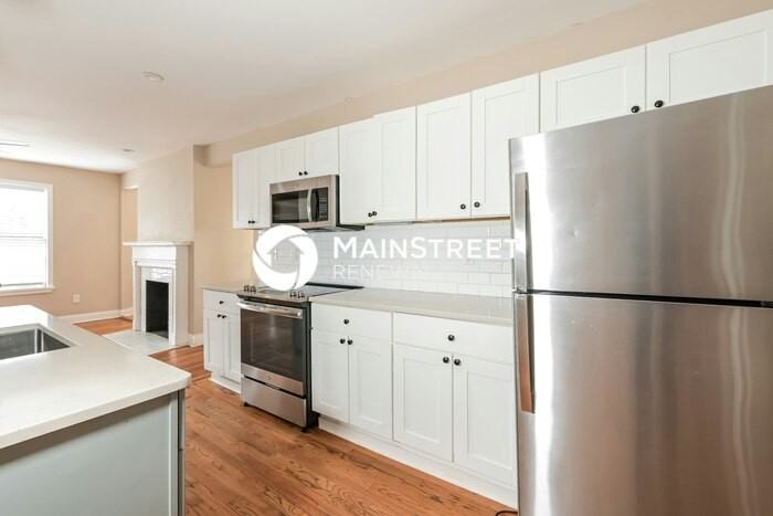 129 Mcclean St - Photo 7 of 16