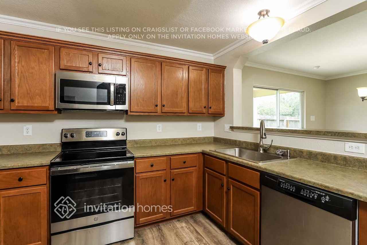 9334 Juniper Spg - Photo 5 of 16