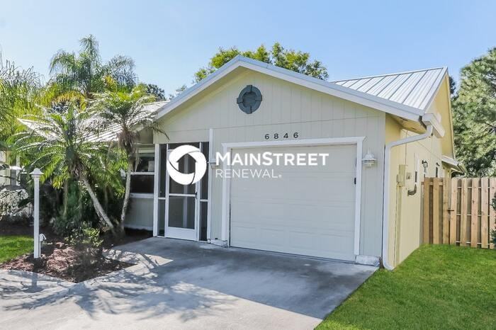 6846 Se Raintree Ave - Photo 3 of 16