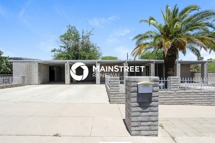 8411 E Colette St - Photo 3 of 16