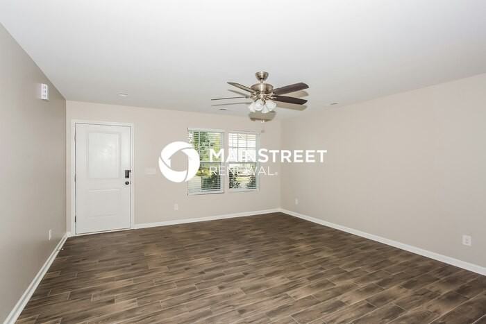 1345 Haestad Ct - Photo 6 of 17