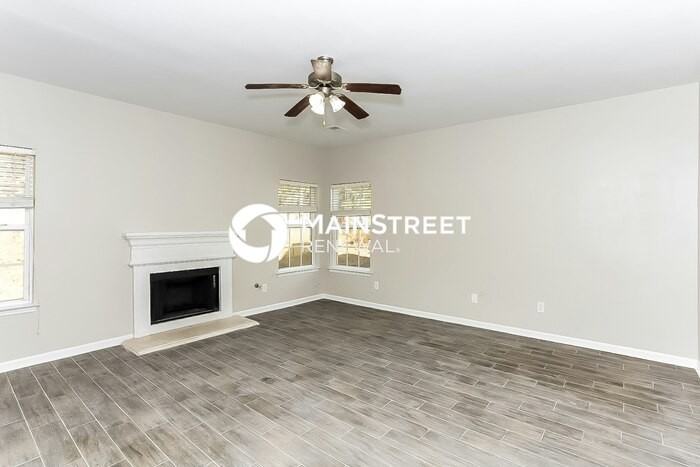 5118 Upper Elm St - Photo 2 of 17