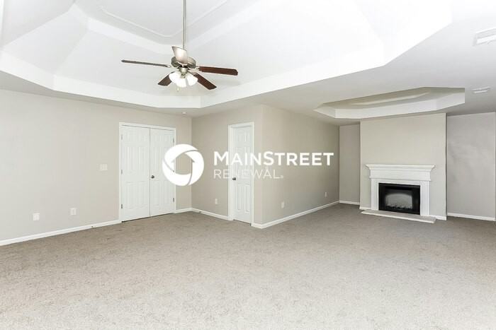 5118 Upper Elm St - Photo 7 of 17