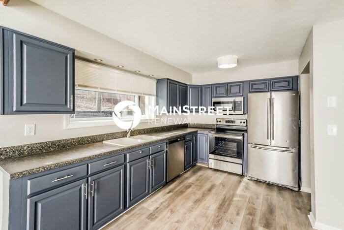 1222 Constitution Dr - Photo 7 of 17