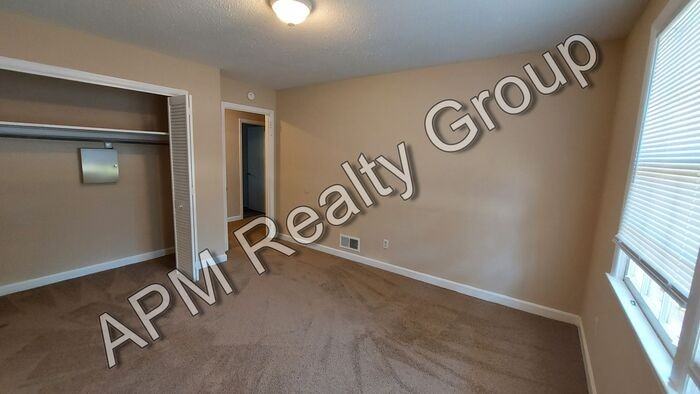 2011 Dominion Dr - Photo 2 of 17