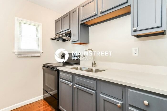 415 N 42nd St - Photo 7 of 15