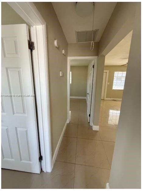 946 Laurel Drive - Photo 3 of 14