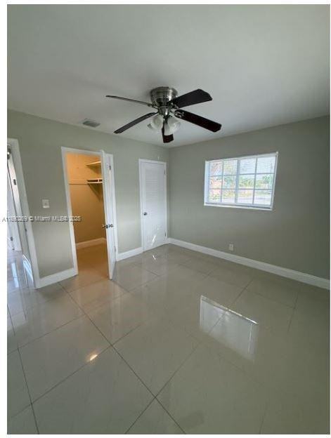 946 Laurel Drive - Photo 4 of 14