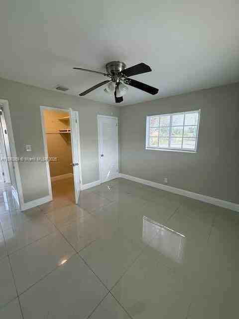 946 Laurel Drive - Photo 7 of 14