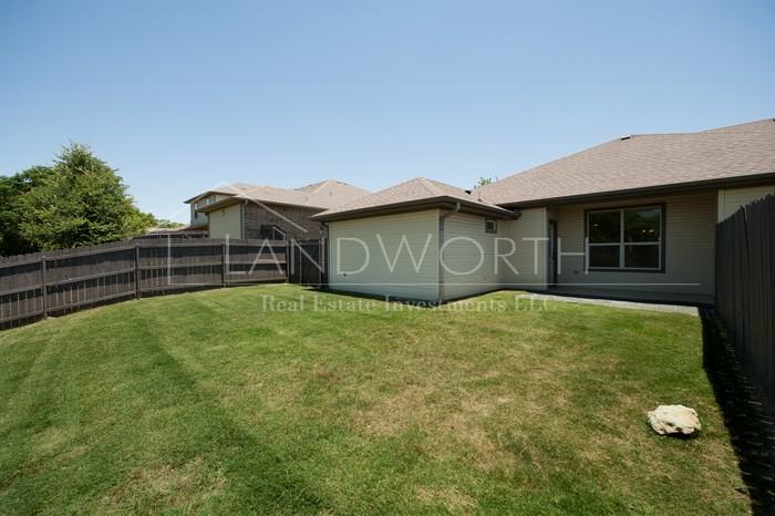 4620 Angus Dr - Photo 2 of 17
