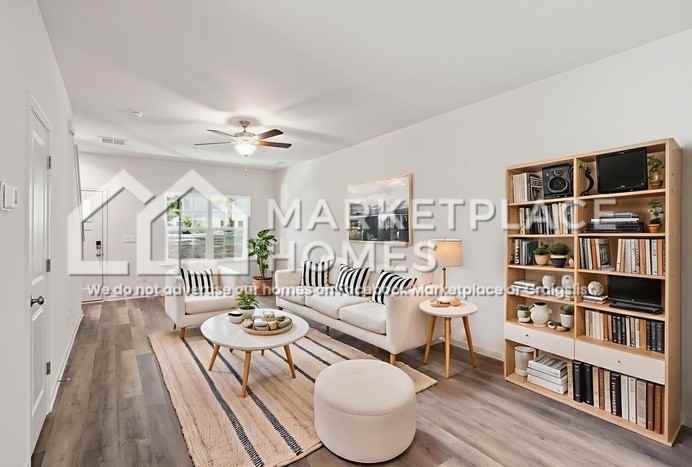 3719 Oakwood Rd - Photo 5 of 33