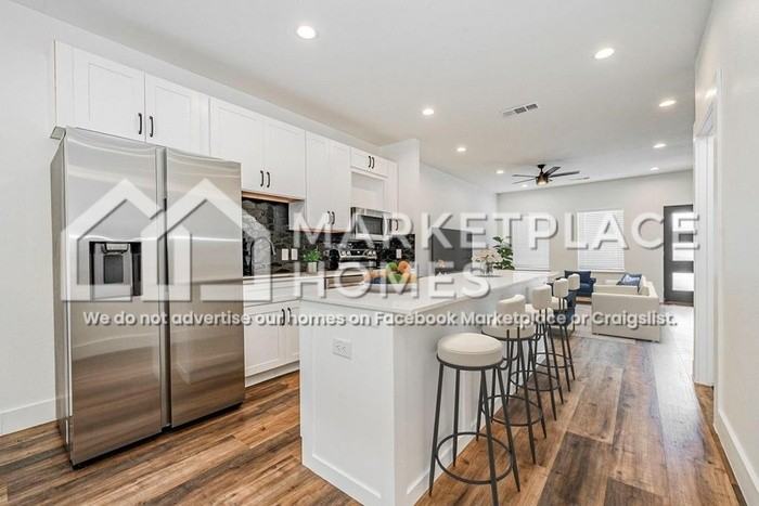 1208 Edgar St - Photo 6 of 25