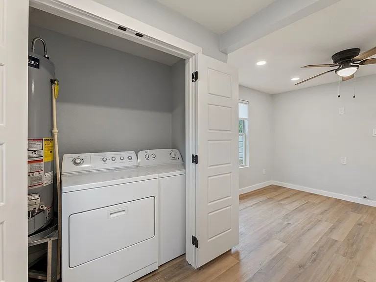 2512 Campbell Street - Photo 5 of 12