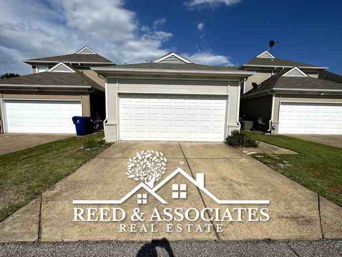 1383 Island Town Dr - Photo 4 of 23