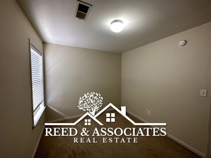 1383 Island Town Dr - Photo 7 of 23