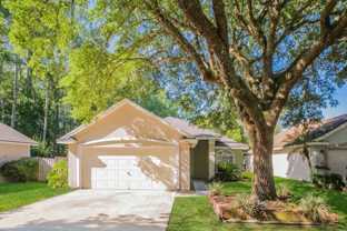 884 Putters Green Way N - Photo 1 of 1