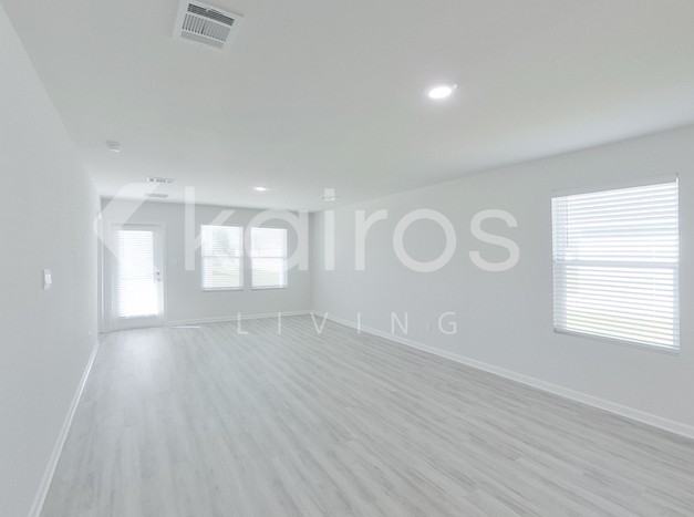 14231 War Admiral Ave - Photo 4 of 27