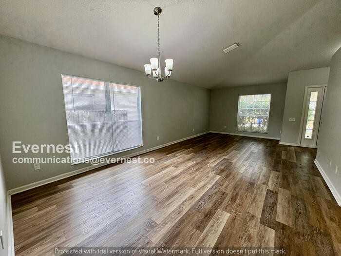 10433 Hunters Haven Blvd - Photo 5 of 25