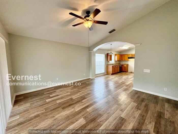 10433 Hunters Haven Blvd - Photo 7 of 25