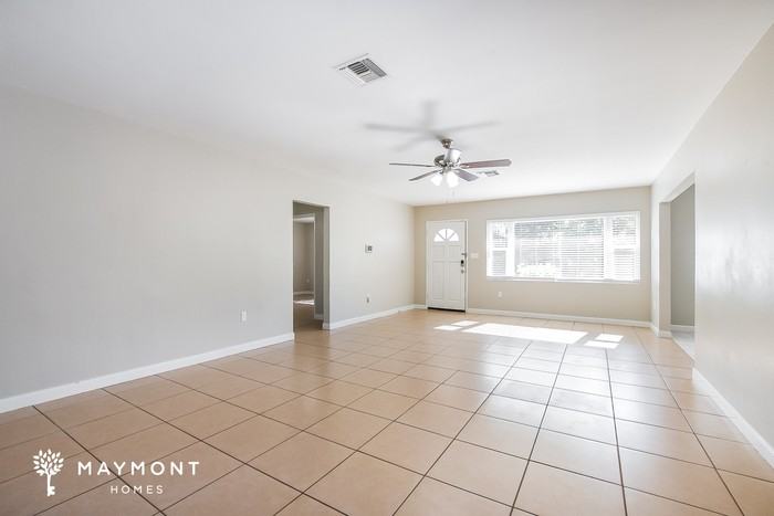 2995 Westland Rd - Photo 4 of 12