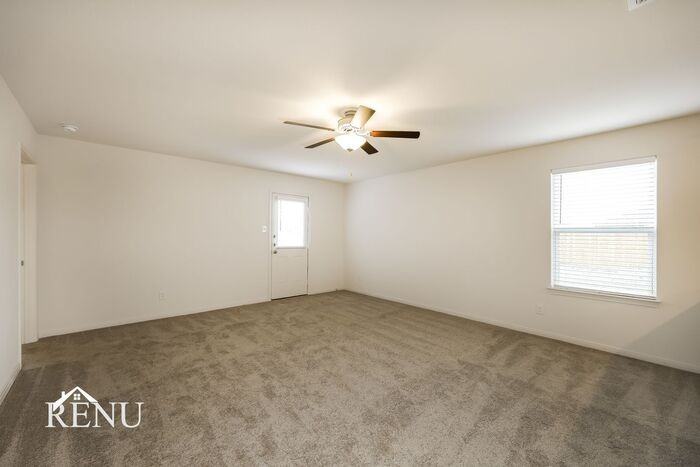 10934 Chatham Ct - Photo 6 of 24