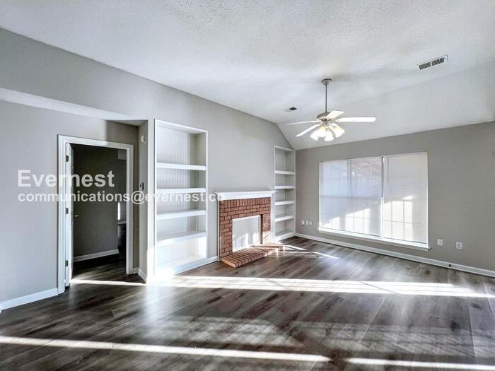 1649 Central Trails Dr - Photo 3 of 28