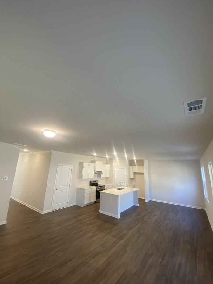 28 Russet Way - Photo 6 of 26