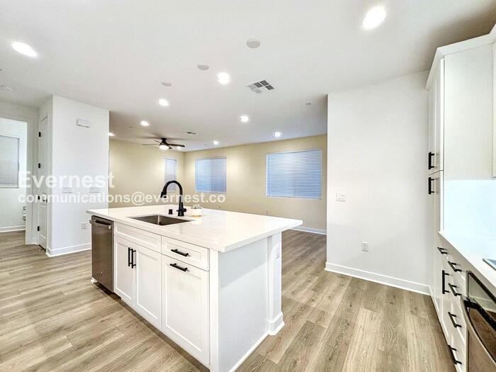 29564 Monarch Rd - Photo 3 of 33