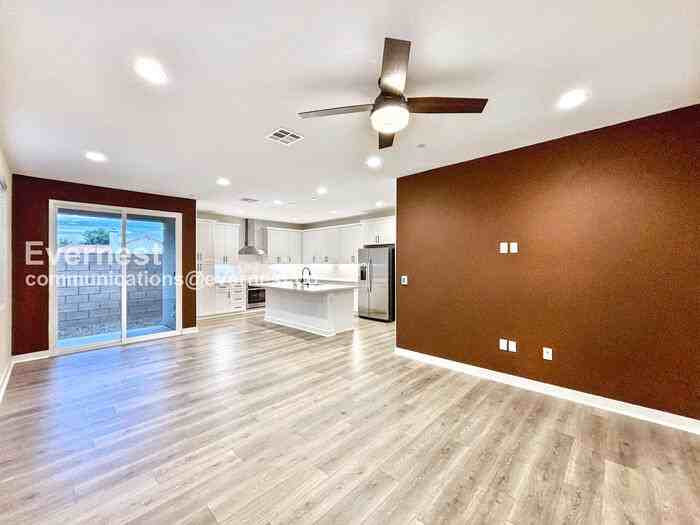 29564 Monarch Rd - Photo 4 of 33