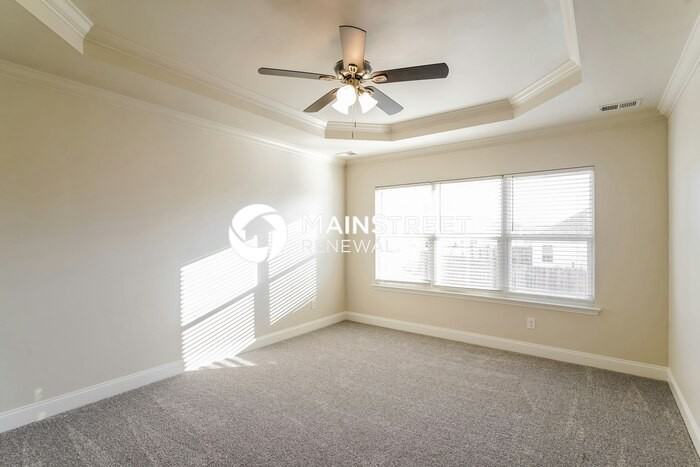 1009 Ellington Dr - Photo 7 of 19