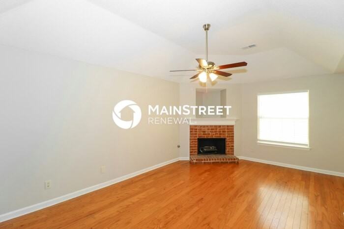 9208 Lazzini Cv - Photo 5 of 17