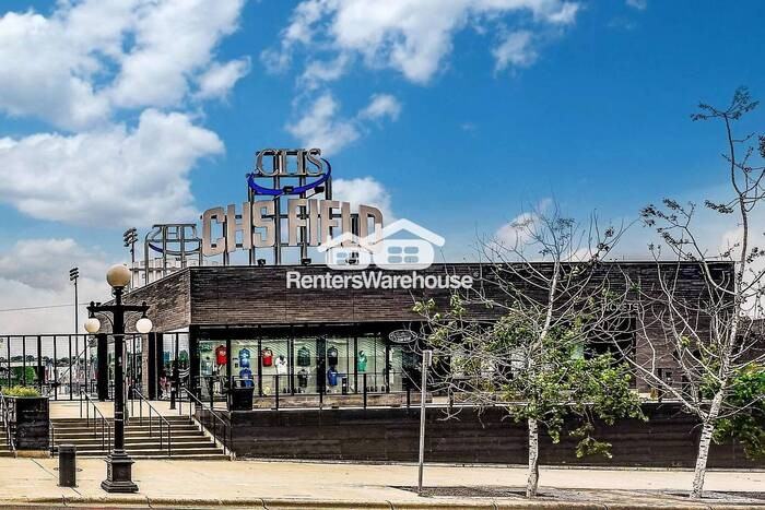 289 5th St E #614 - Photo 4 of 15