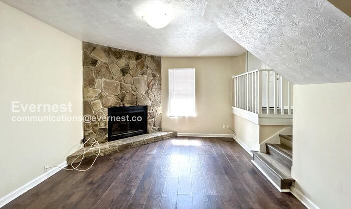 1888 Singer Way - Photo 6 of 23