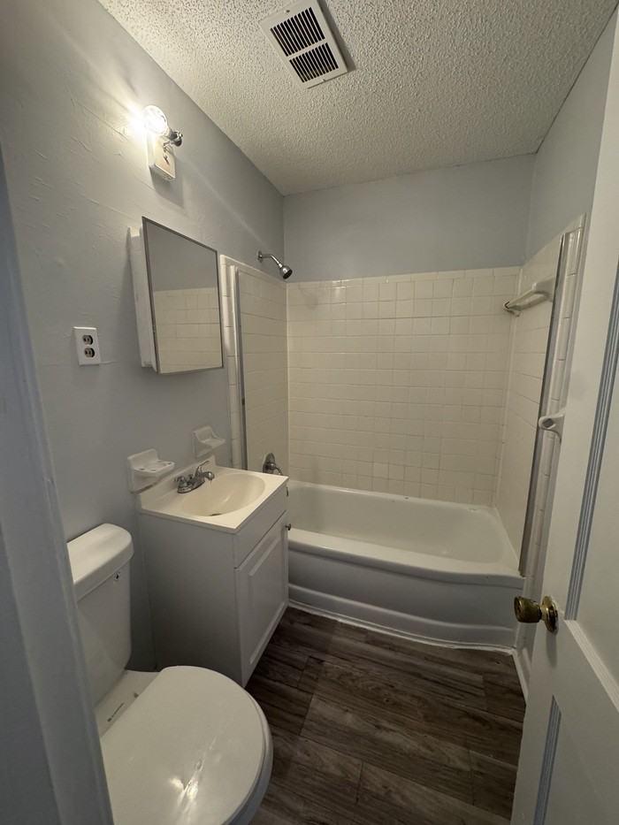 1814 State St - Photo 7 of 9