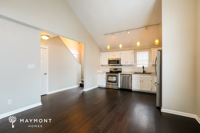 202 S Huntsman Blvd - Photo 7 of 12