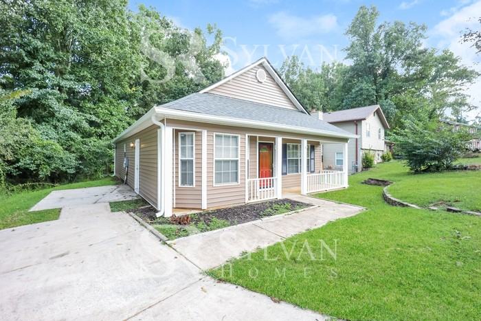 11 Laurel Dr - Photo 3 of 16