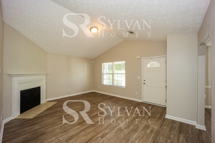 11 Laurel Dr - Photo 5 of 16