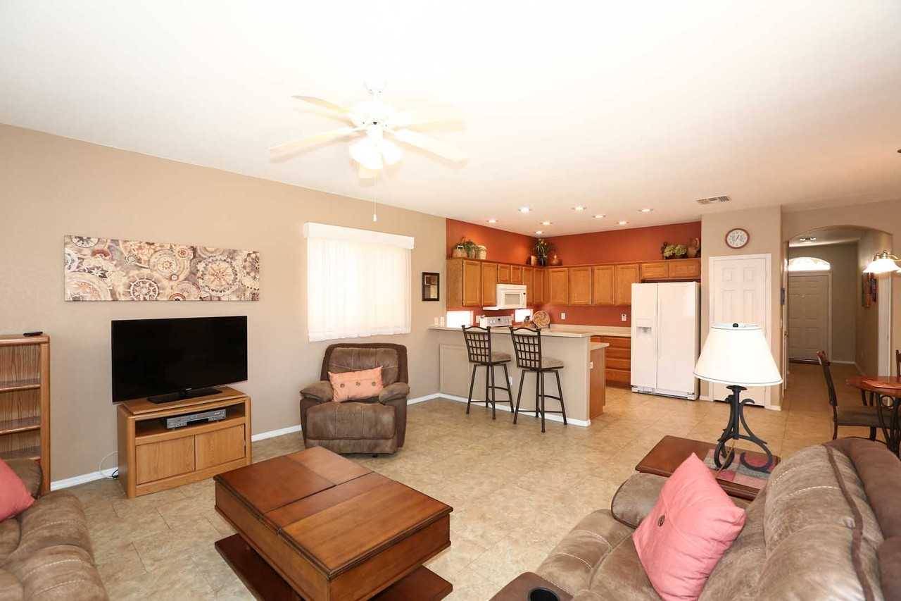 2101 S Yellow WoodDr #1 - Photo 4 of 19