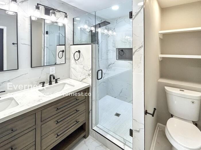 600 Maclaurin Ct - Photo 7 of 23