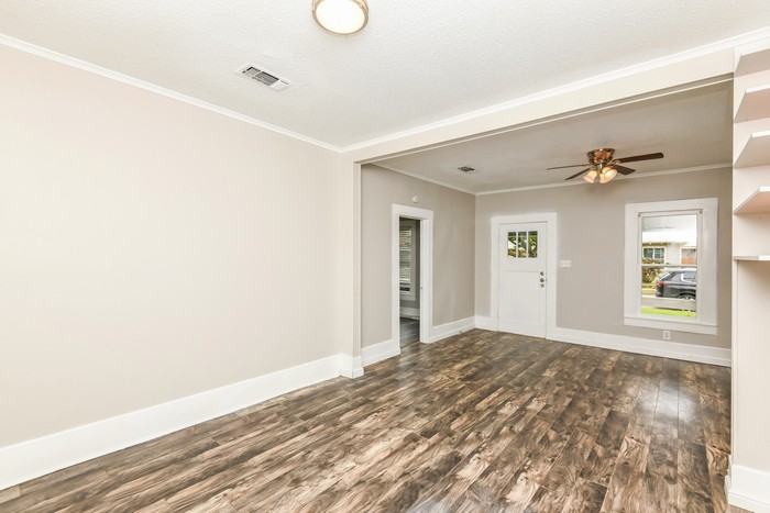 114 Scurlock Ave - Photo 3 of 14