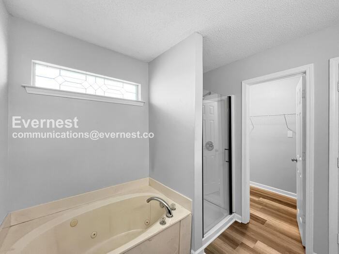 5641 Kaitlyn Dr W - Photo 7 of 17