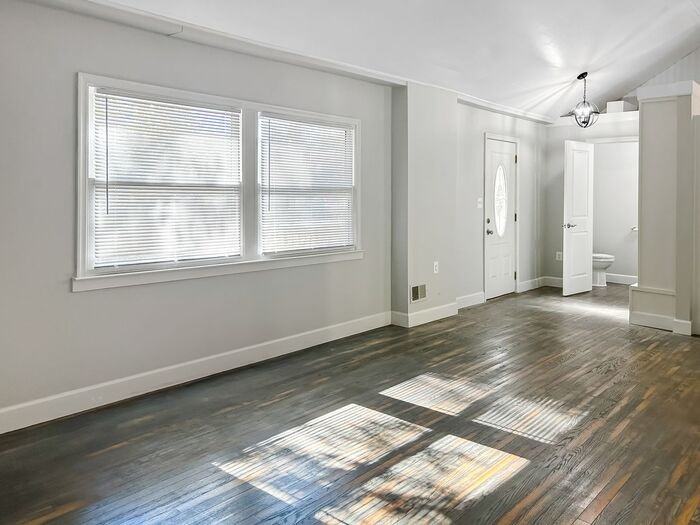 974 Crystal Rock Rd - Photo 4 of 13