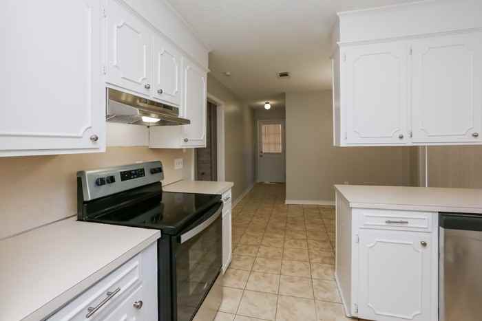 129 Fern Valley Rd - Photo 4 of 11