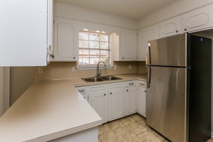 129 Fern Valley Rd - Photo 5 of 11