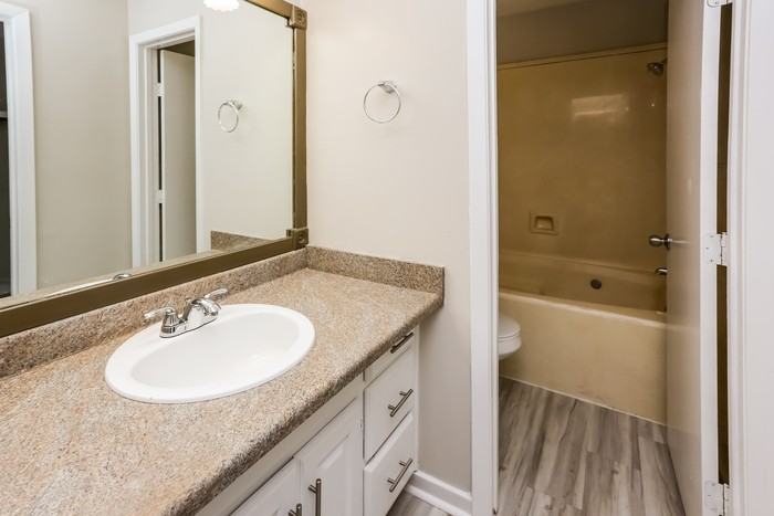 129 Fern Valley Rd - Photo 7 of 11