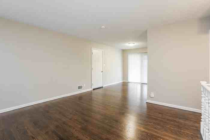 4008 Crane Ave - Photo 4 of 12